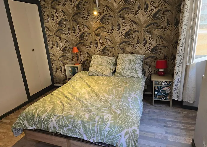 Duplex Centre *