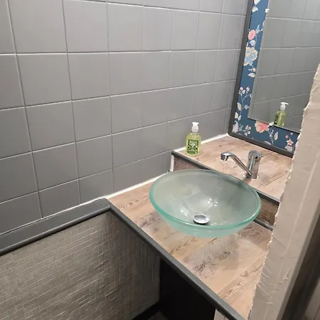 Duplex Centre