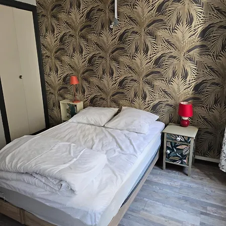 Duplex Centre